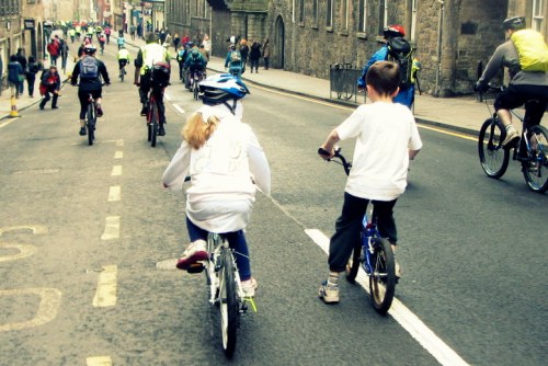 pop2, pedal on parliament, cycling, edinburgh, 2013, protest, 